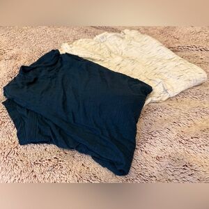 Old Navy Women’s Shirts - Dark Green and Cream